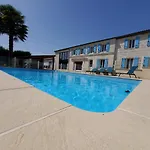 Appart' Nature L'escale - Saintes - Calme, Piscine, Parking, Terrasse Chaniers
