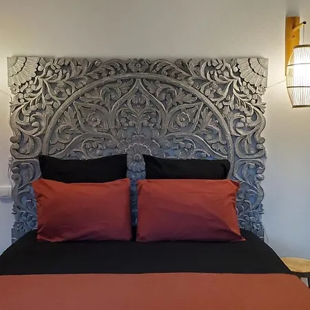 Appart' Nature L'escale - Saintes - Calme, Piscine, Parking, Terrasse *