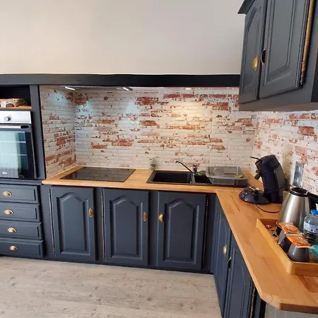 Appart' Nature L'escale - Saintes - Calme, Piscine, Parking, Terrasse *