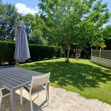 Appart' Nature L'escale - Saintes - Calme, Piscine, Parking, Terrasse *