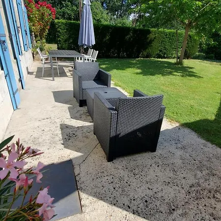Appart' Nature L'escale - Saintes - Calme, Piscine, Parking, Terrasse