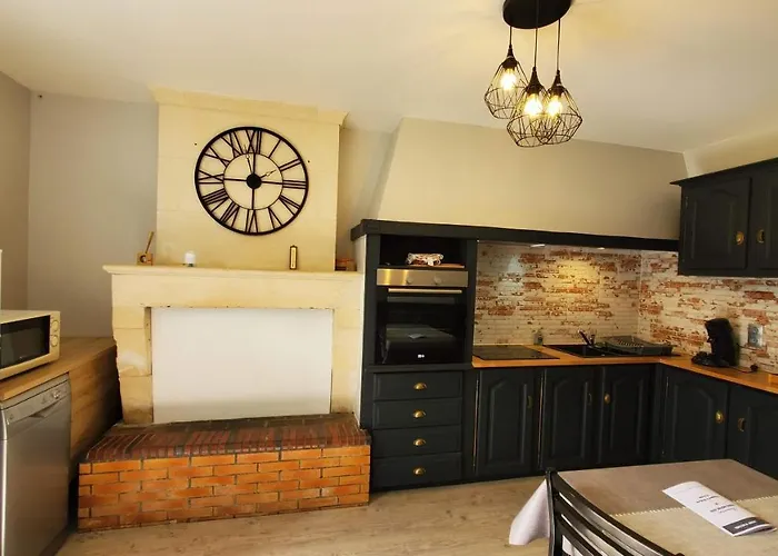 Appart' Nature L'escale - Saintes - Calme, Piscine, Parking, Terrasse 別荘 *